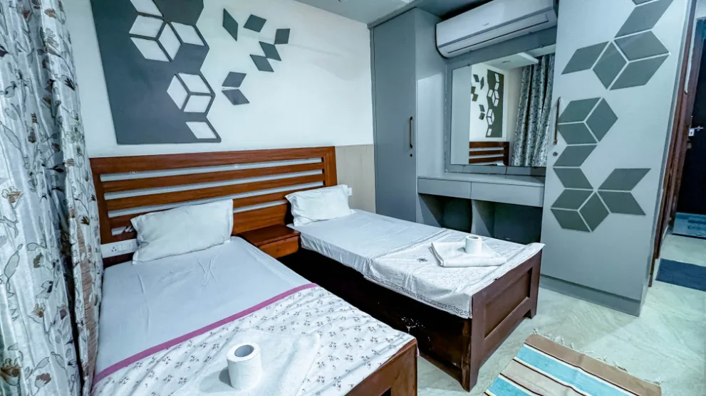 2 Shared Room